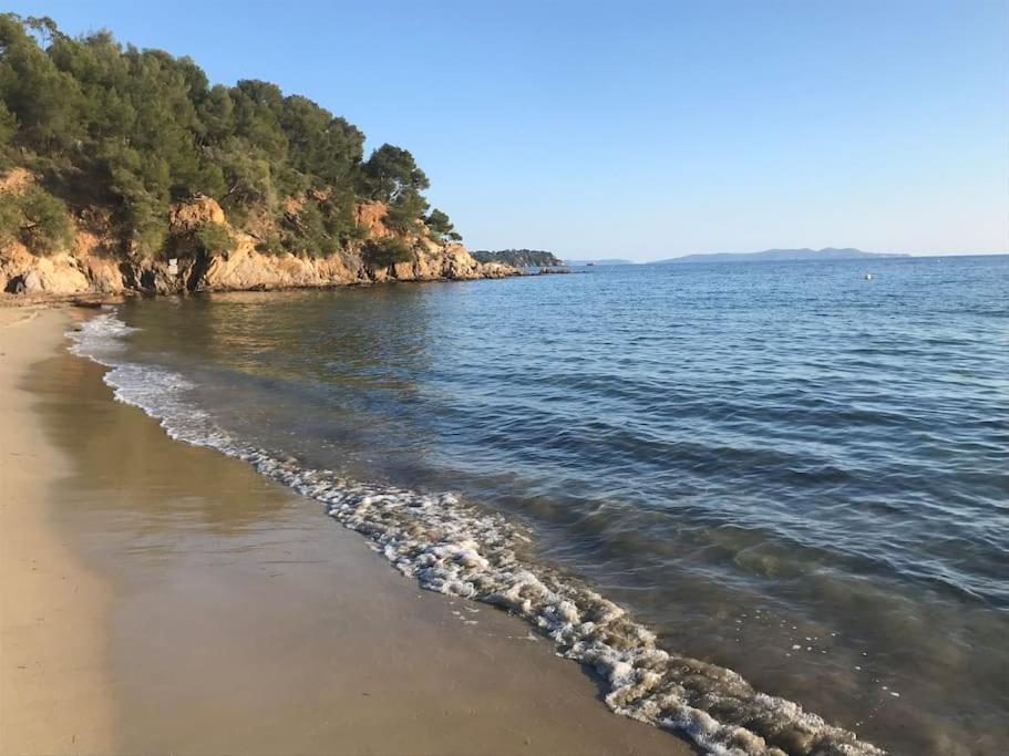 Appartement Plage Piscine Et Tennis Inclus La Londe-les-Maures Dış mekan fotoğraf